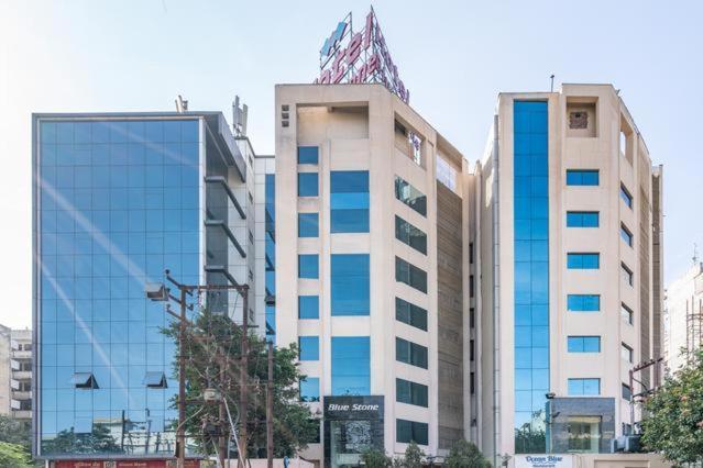 Hotel Bluestone Ghaziabad Luaran gambar