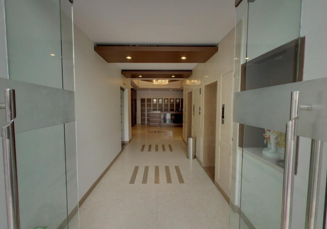 Hotel Bluestone Ghaziabad Luaran gambar
